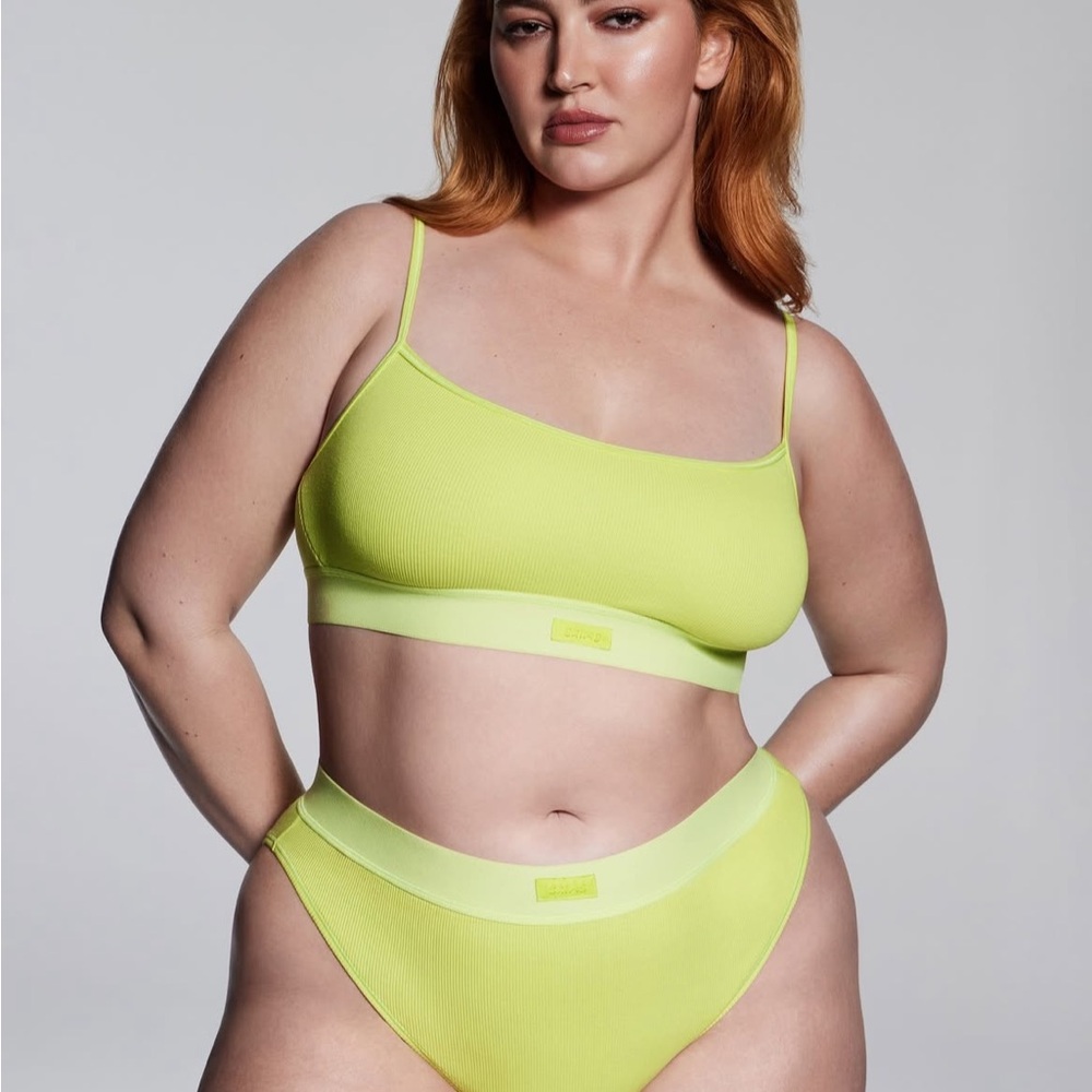 SKIMS Cotton Rib Scoop Bralette in Daffodil